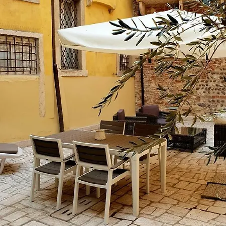 Apartament Luxury Corte Regia Werona